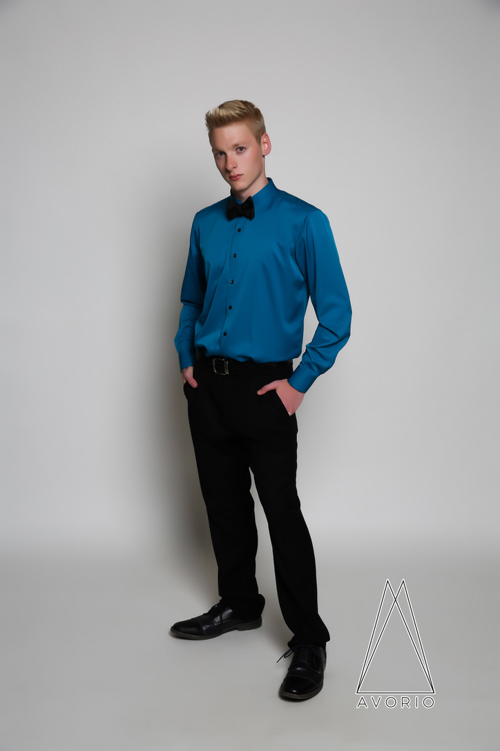 Male model photo shoot of LoganPierce in Greenfield