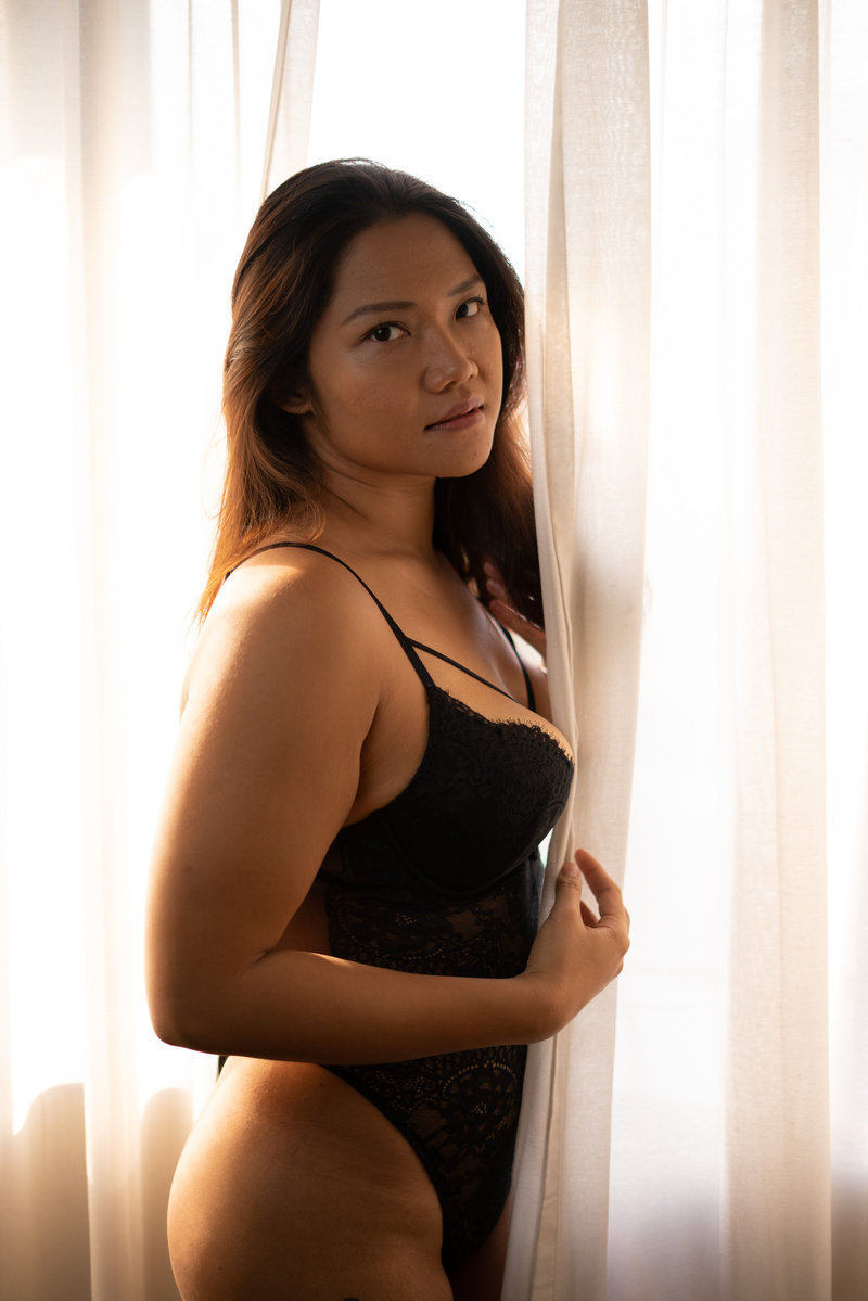 Female model photo shoot of Rozita Kaliente Y