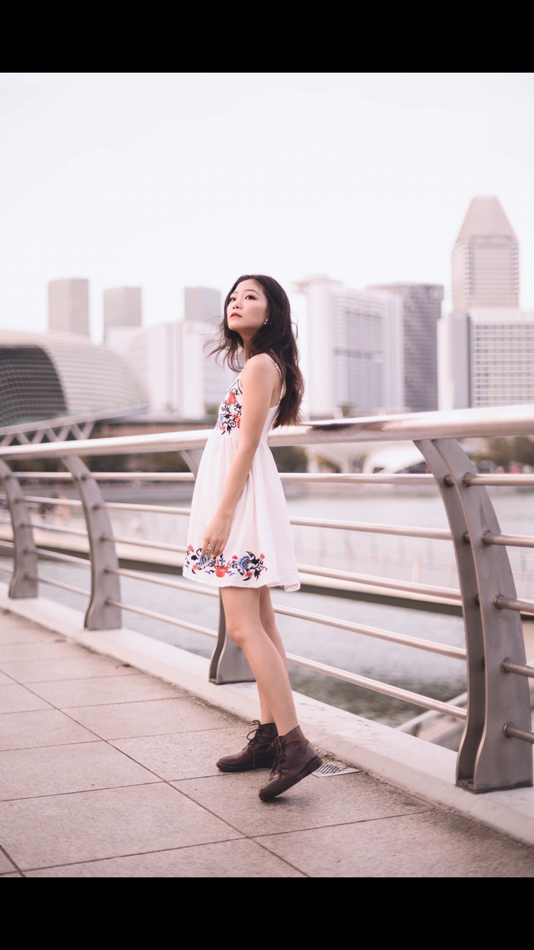 Female model photo shoot of Chloe Chii