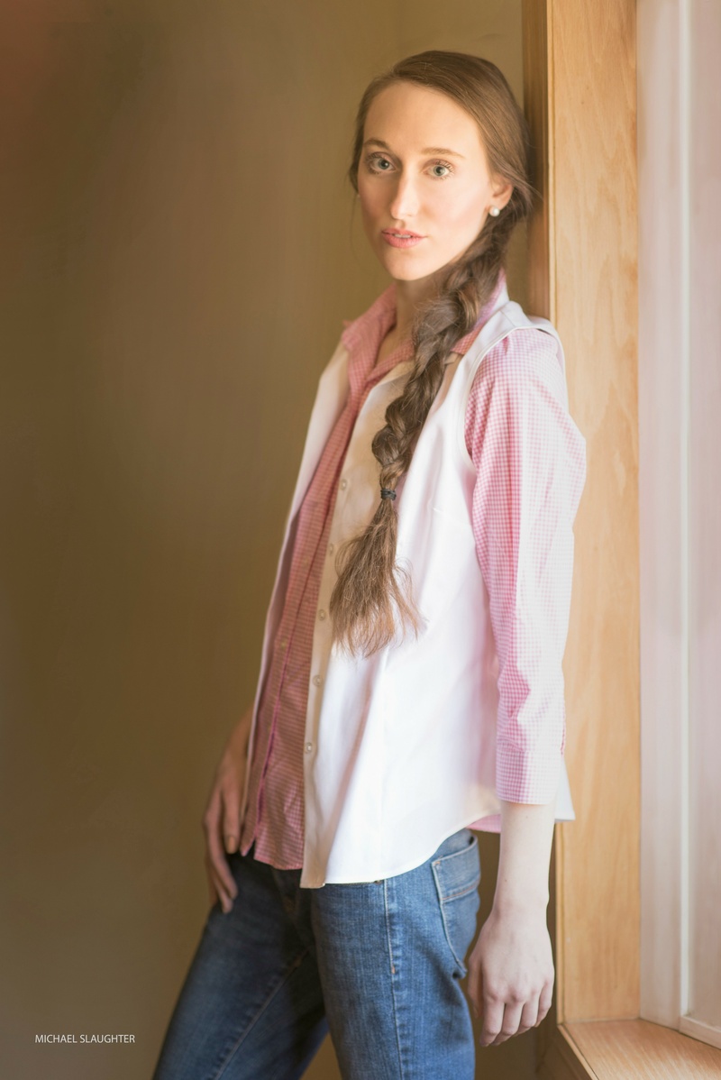 Female model photo shoot of Veronica Noelle by Blue Cloud Imaging