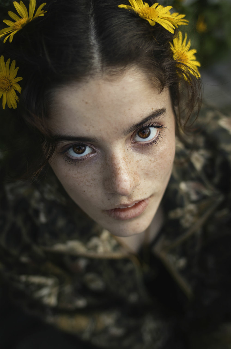 Female model photo shoot of Tchantz Ravazza