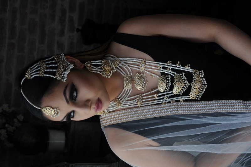 Female model photo shoot of Suchana Mua