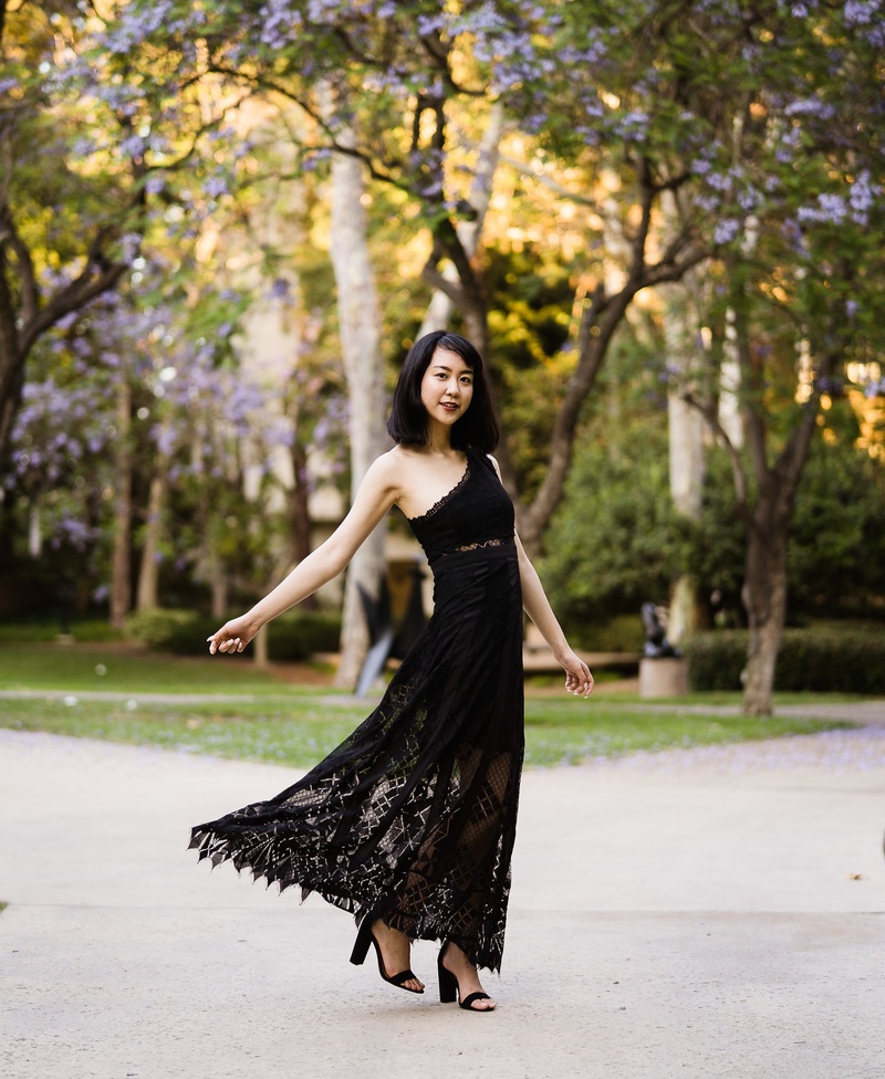 Female model photo shoot of Cici Wong