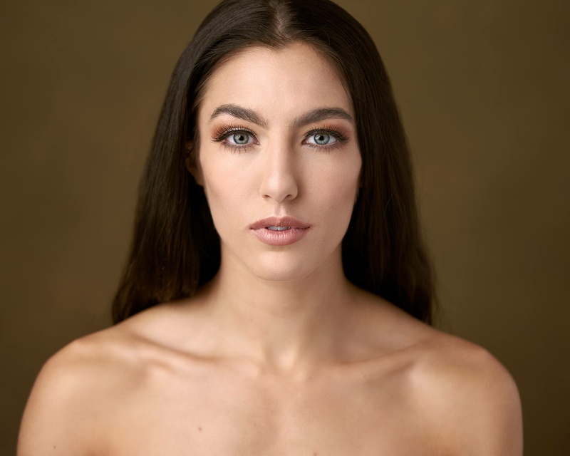 Female model photo shoot of Logan Marie