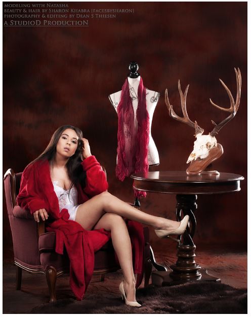 Female model photo shoot of Zhong Yen
