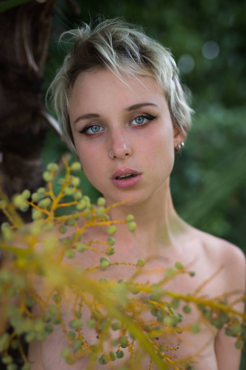 Female model photo shoot of alissamodel