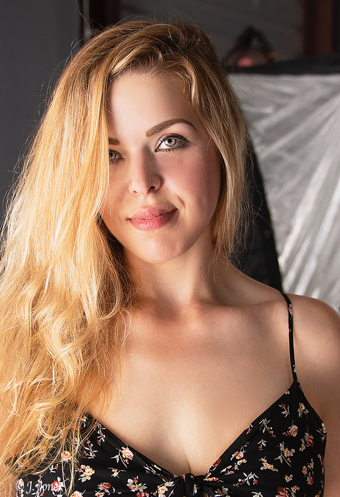 Female model photo shoot of Jordan Kate by Znude!