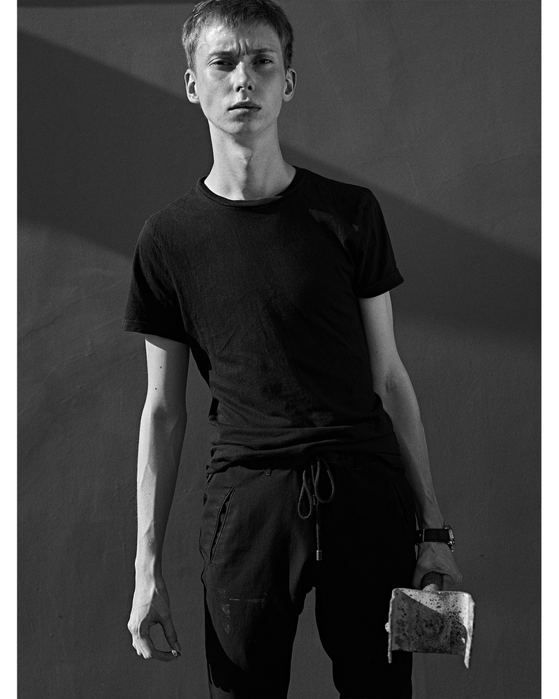 Male model photo shoot of Michael Antonov