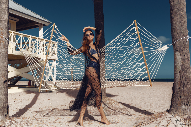 Female model photo shoot of Solomia in Miami Beach