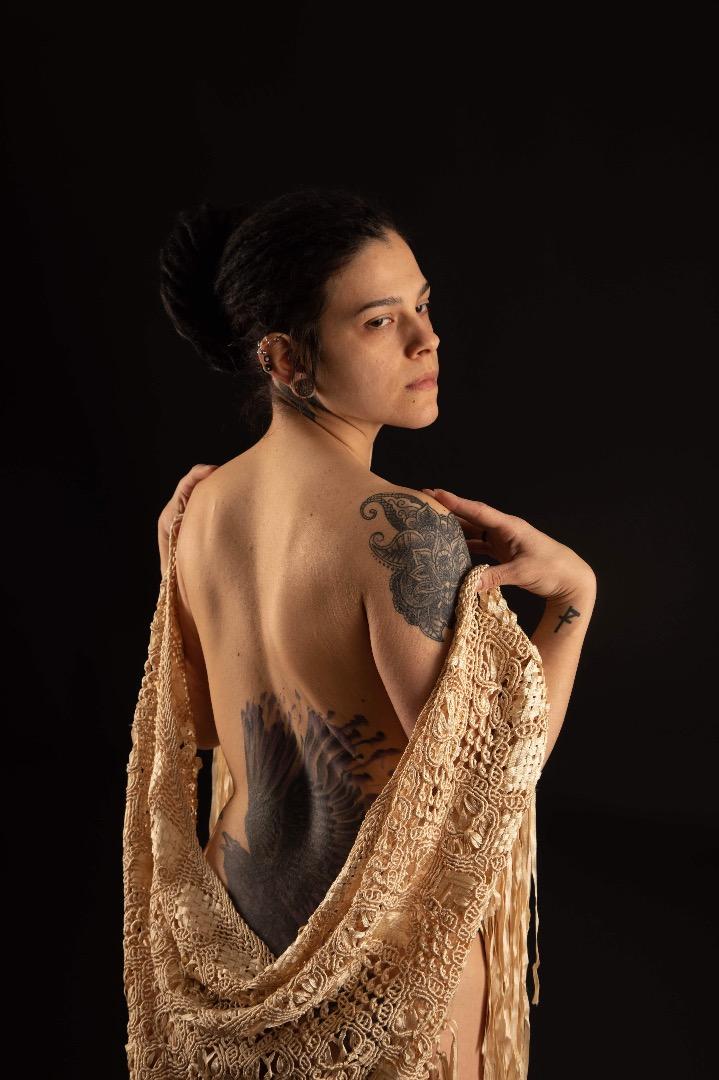 Female model photo shoot of Rosa Hermosa