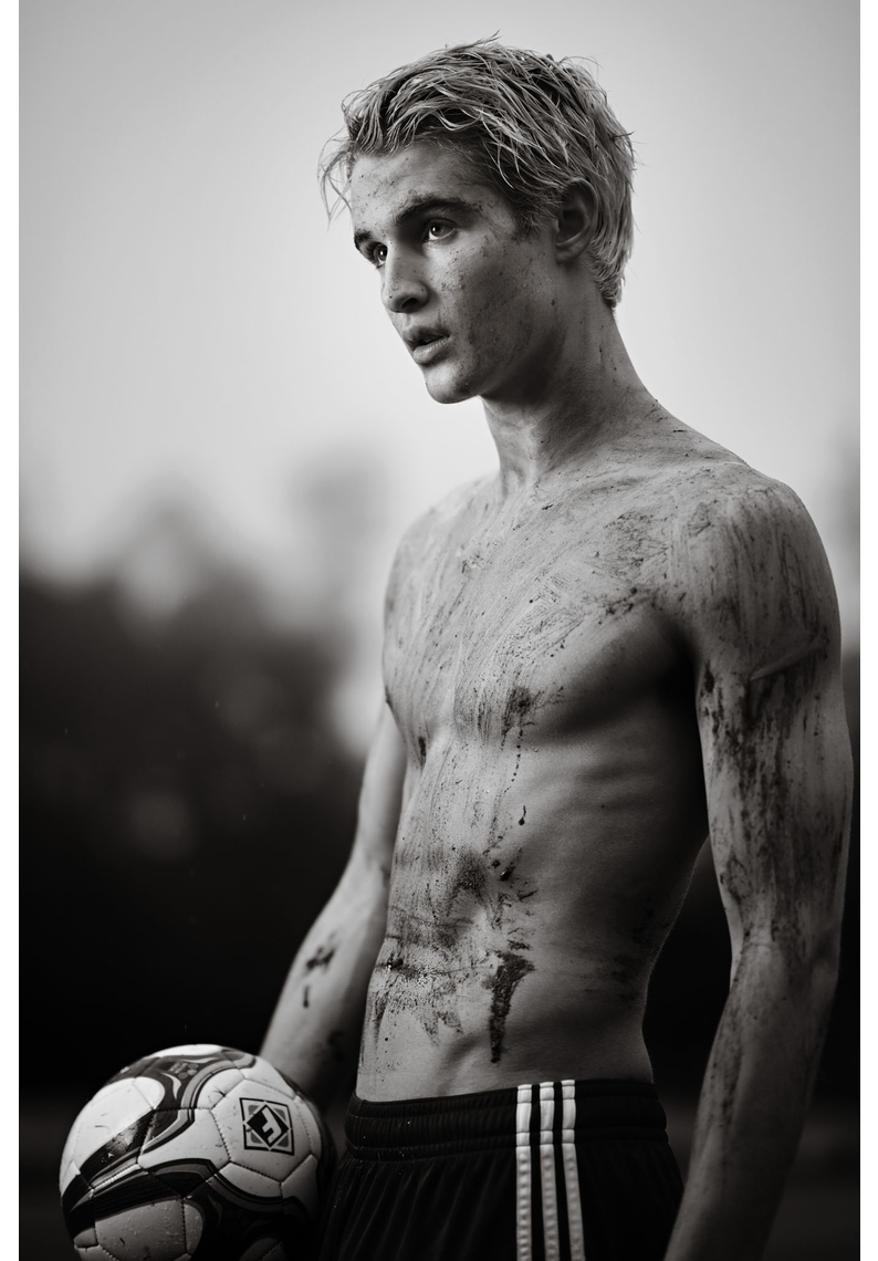 Male model photo shoot of Nick Mutolo