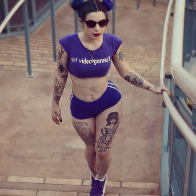 Female model photo shoot of DiscoLemonadeSuicide in Las Vegas,NV