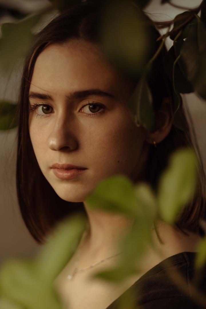 Female model photo shoot of IsabellaBurns