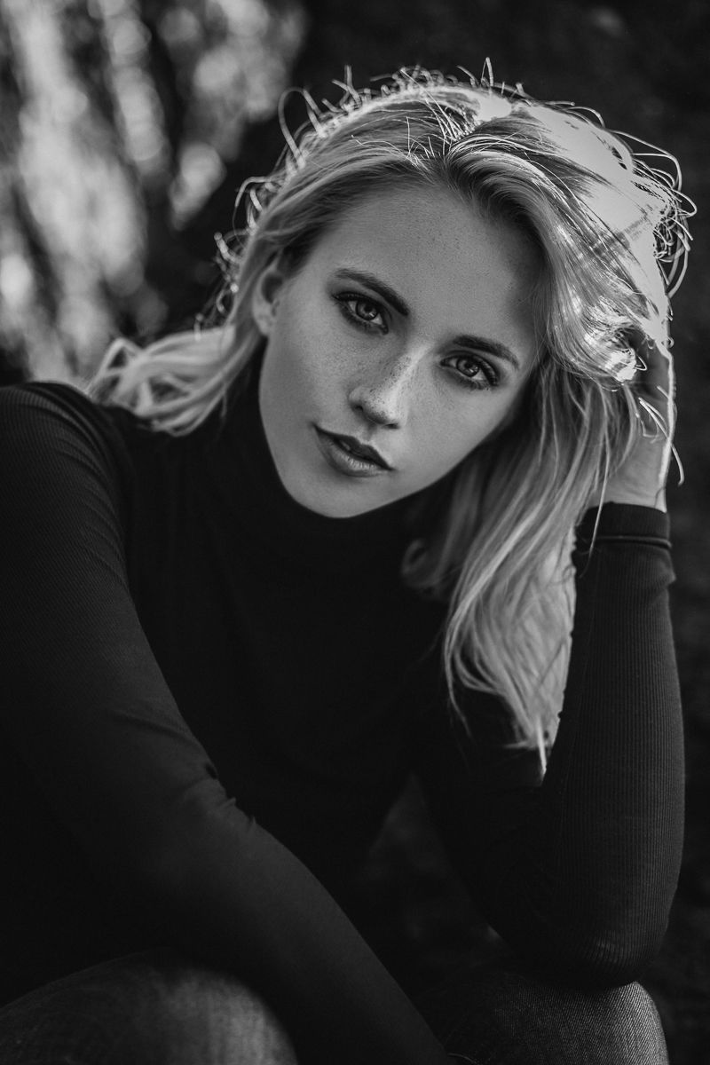 Female model photo shoot of Clara Gibson