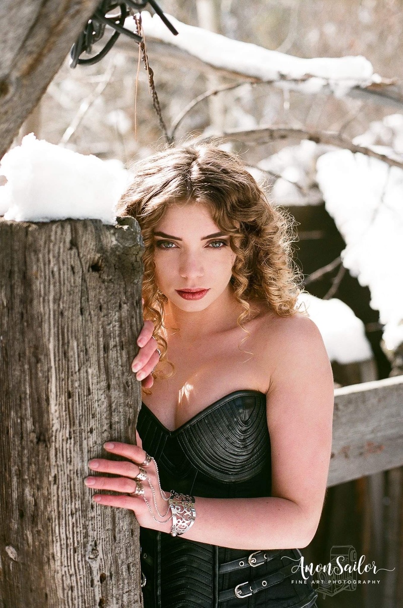 Female model photo shoot of Nessmaricia  in Verdi Barn — Reno NV