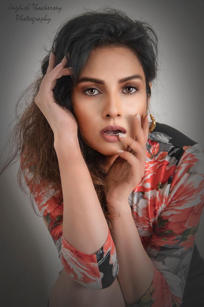 Female model photo shoot of Aadhya