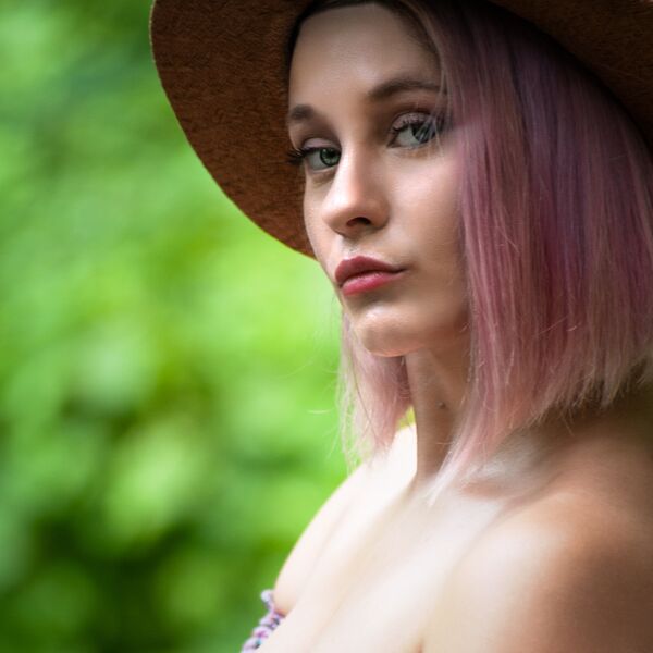 Female model photo shoot of ShelbieJenna by Mattice Aaland