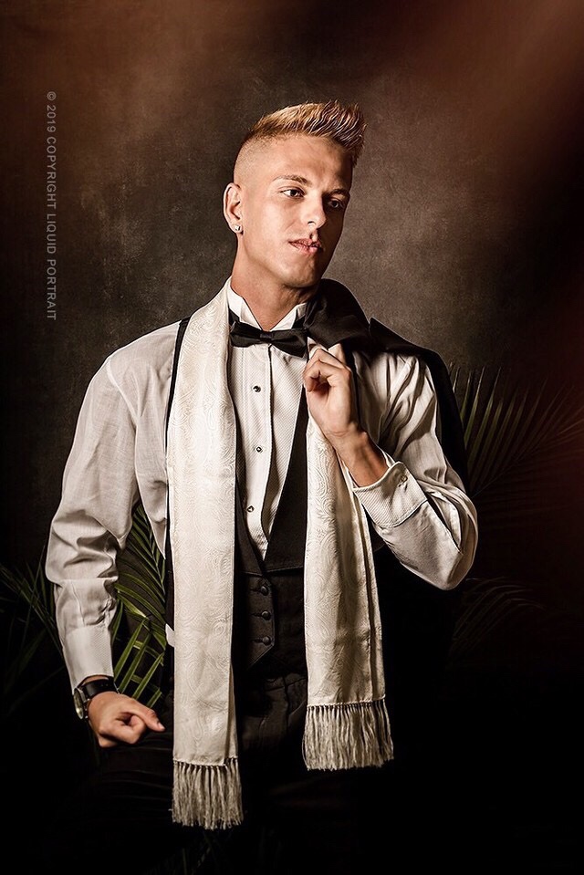 Male model photo shoot of Kyle Dansereau