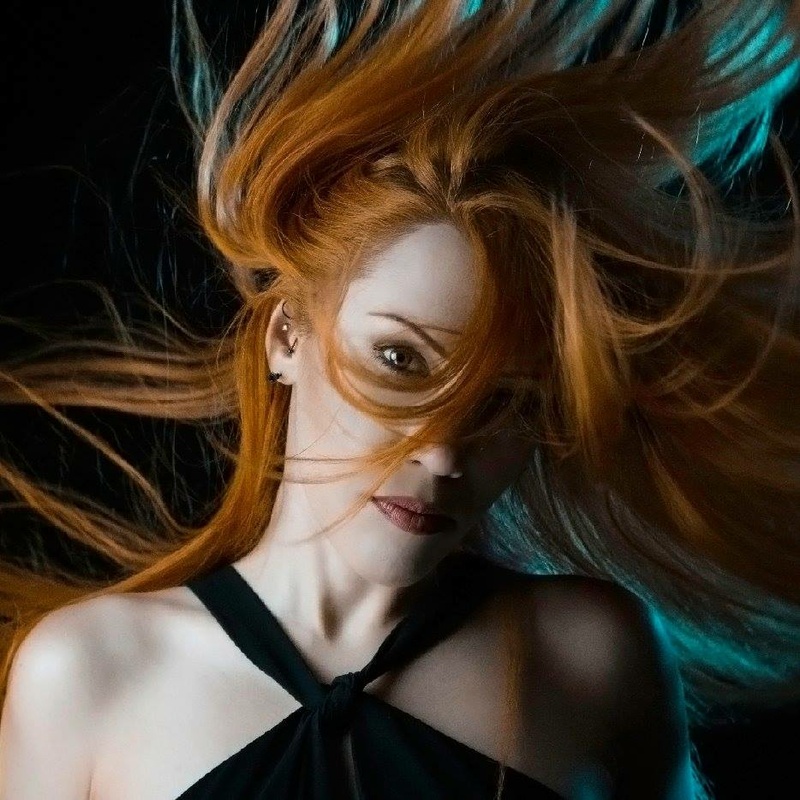 Female model photo shoot of Evi Christopoulou