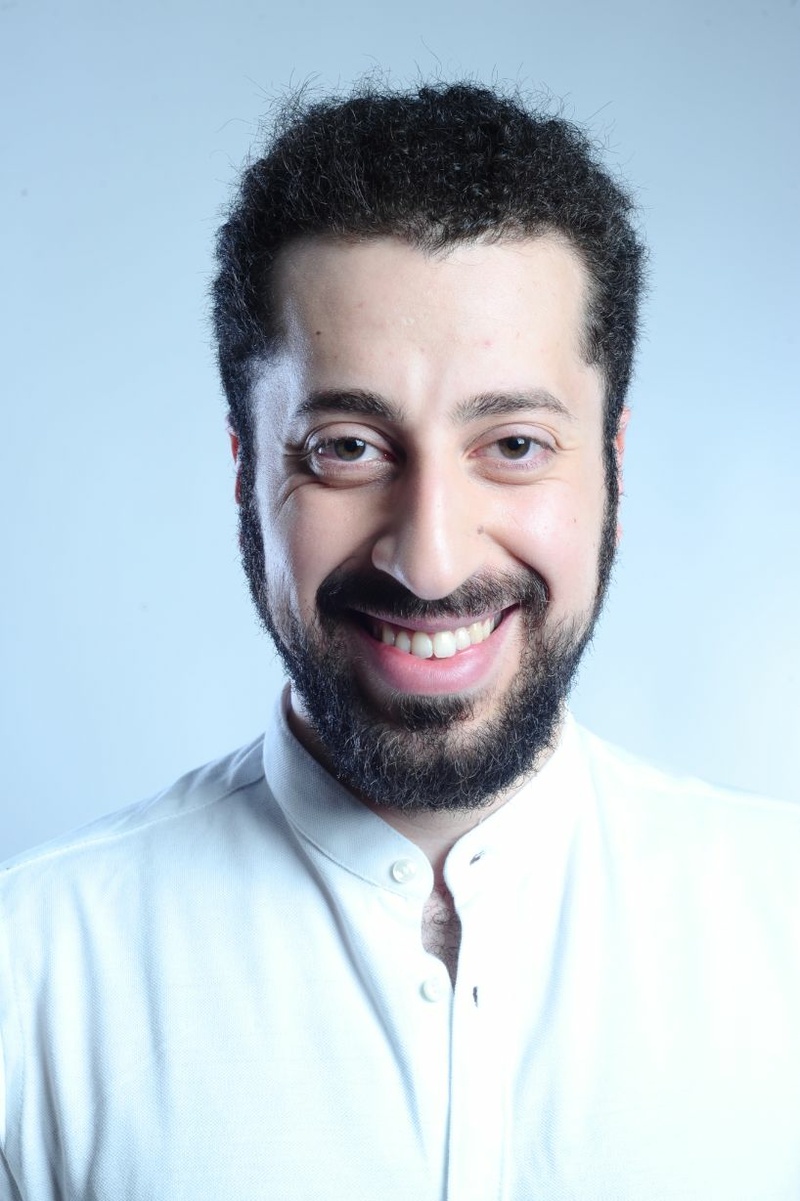 Male model photo shoot of Ahmed Albatat Moodi