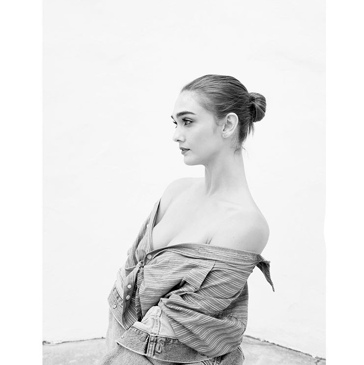 Female model photo shoot of Amanda Roybal