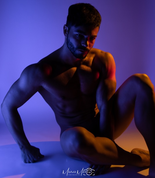 Male model photo shoot of Txema Ortiz