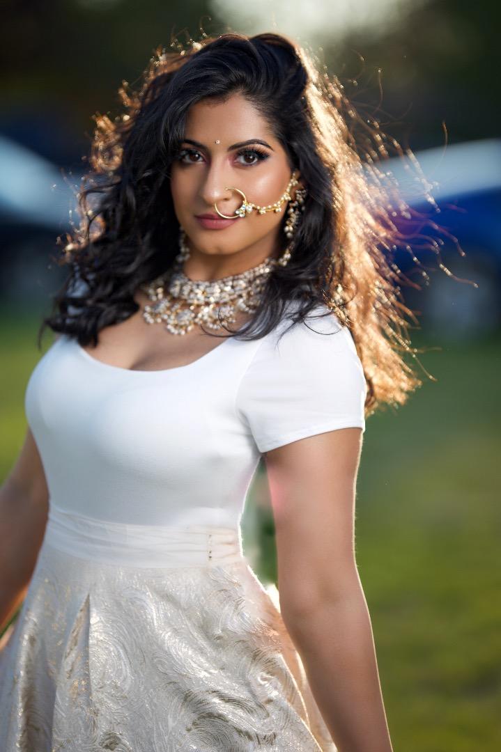 Female model photo shoot of Tanvi Ahuja
