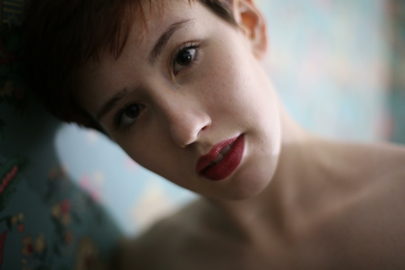 Female model photo shoot of Gwen Harris by mod1873