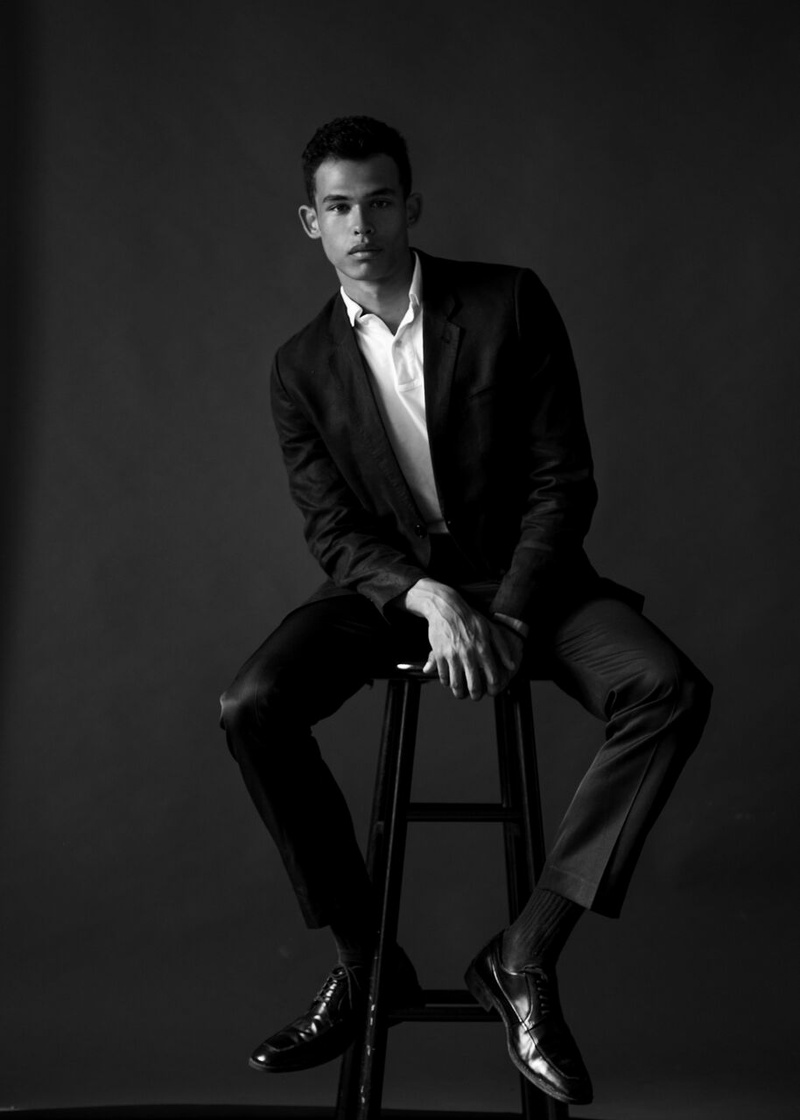 Male model photo shoot of Kristian Taylor