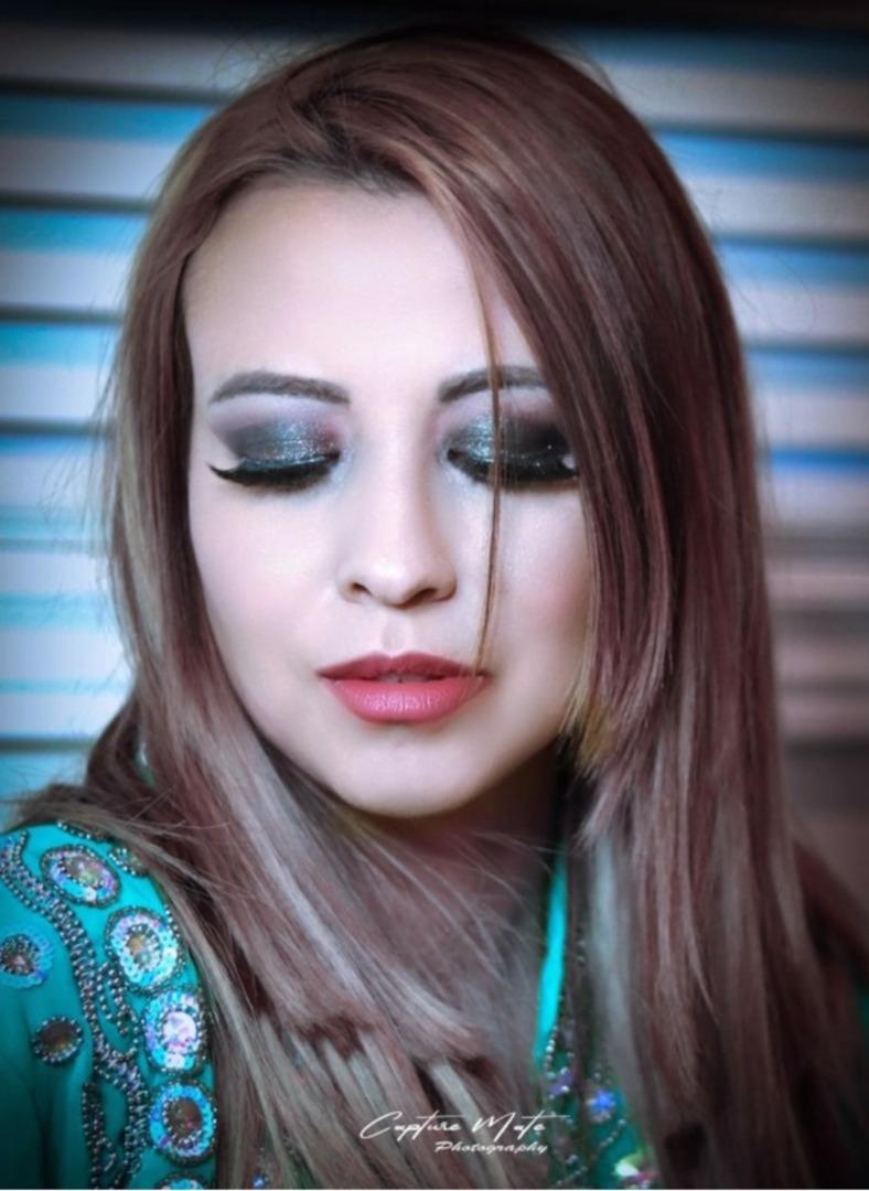 Female model photo shoot of Shalu Naghavi