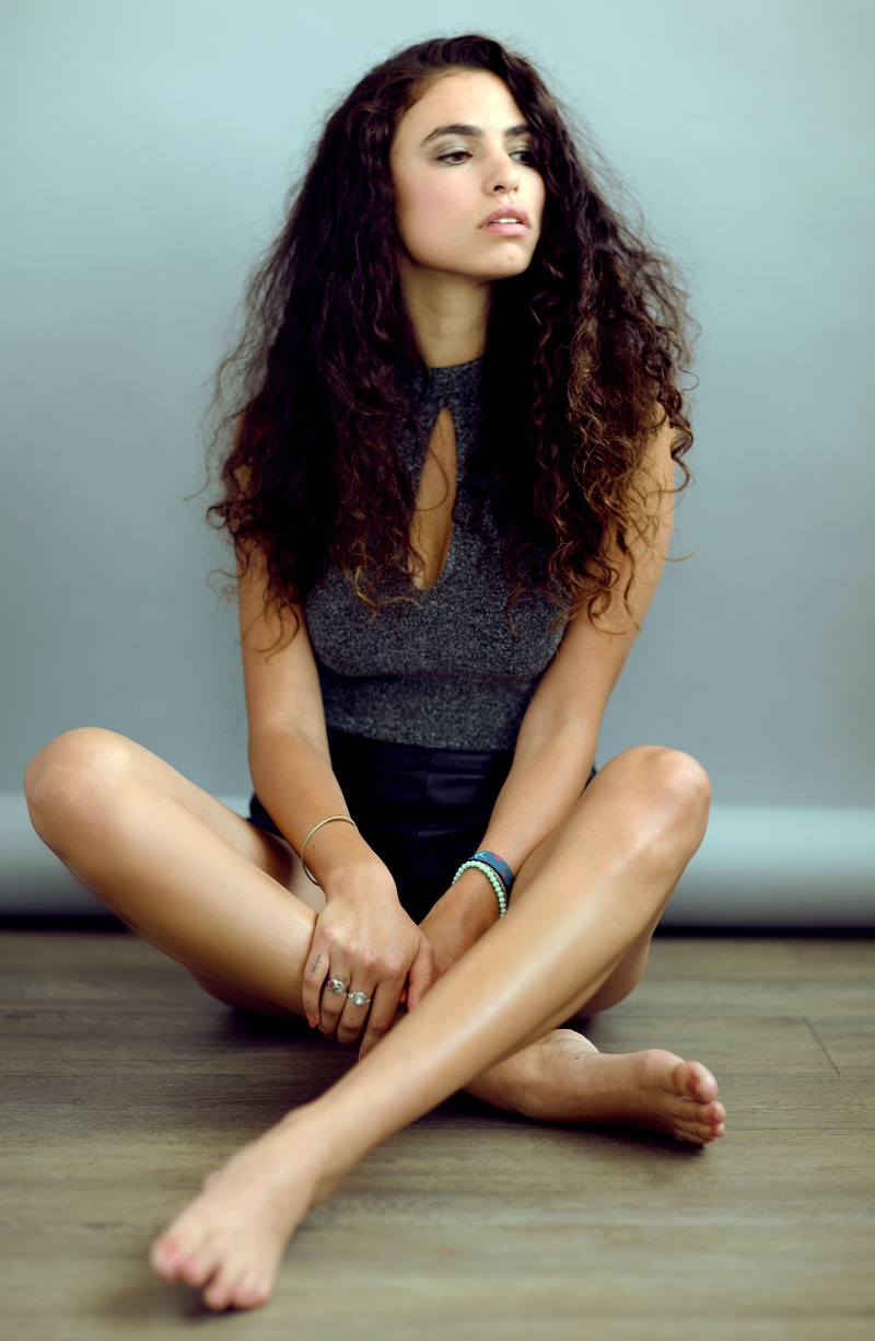 Female model photo shoot of Yasemin Viceo
