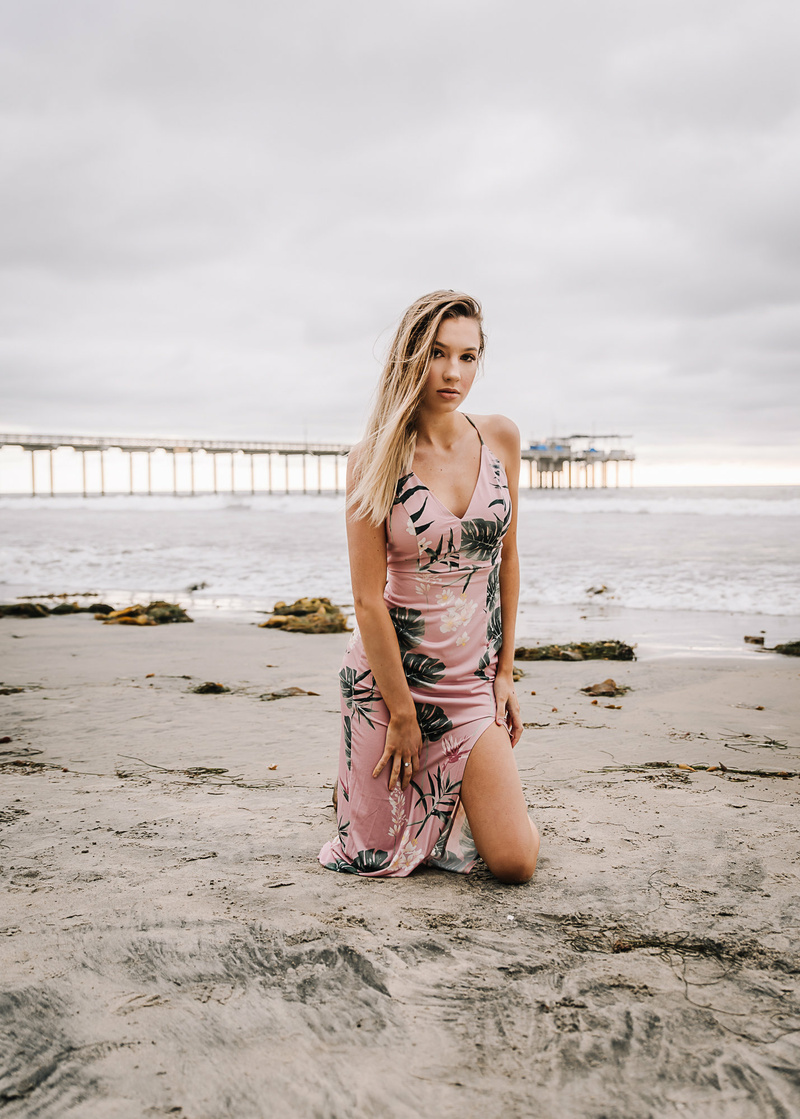 Female model photo shoot of korietaylor98 in San Jolla Beach