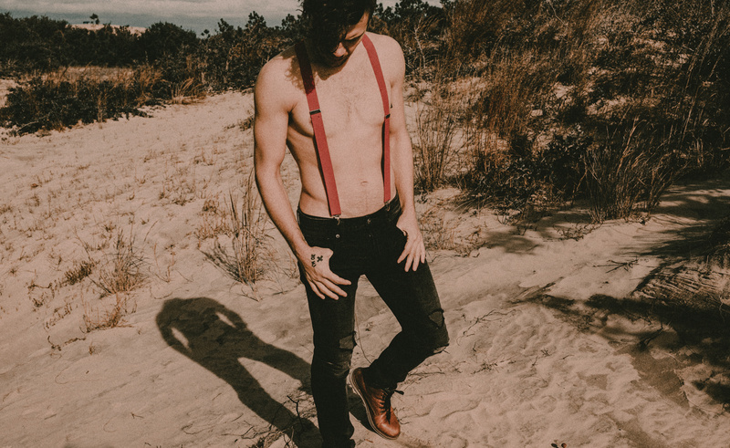 Male model photo shoot of Mark Maya
