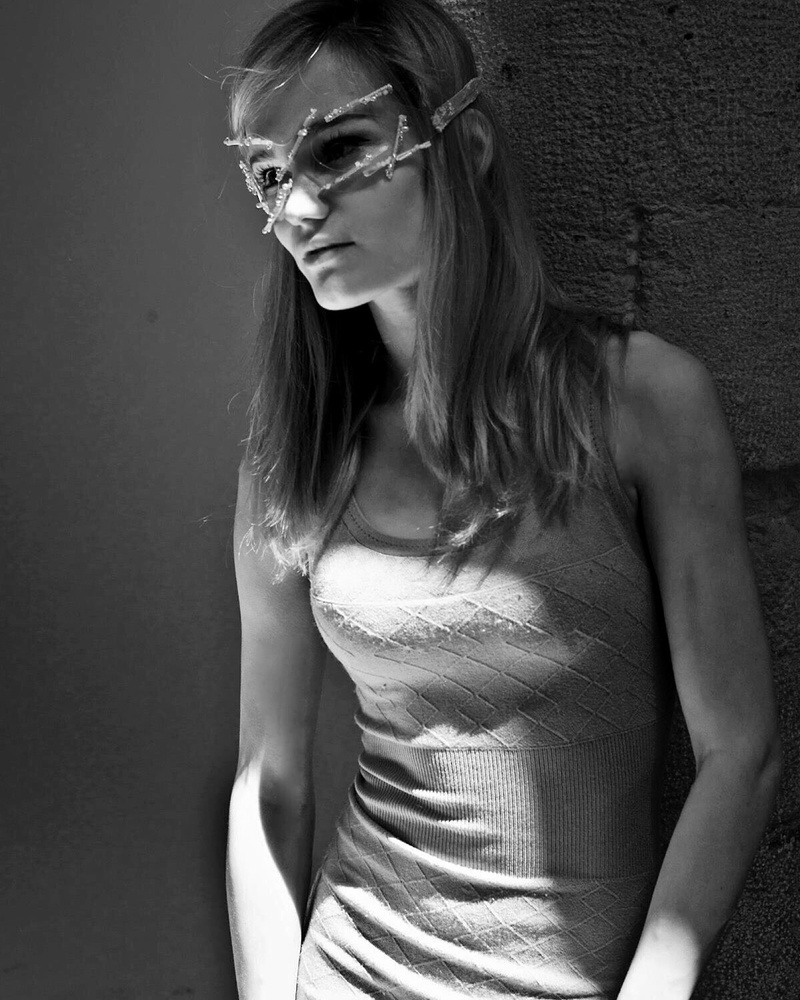 Female model photo shoot of AlexaDemch