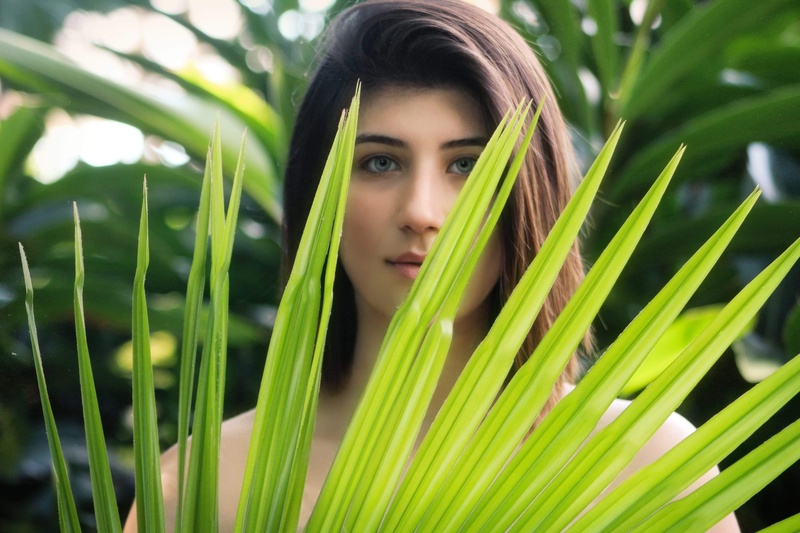 Female model photo shoot of Jess by Joseph Kellner in Orlando, Florida