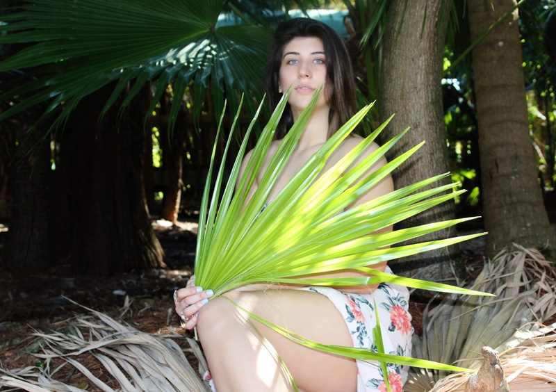Female model photo shoot of Jess by Joseph Kellner in Orlando, Florida