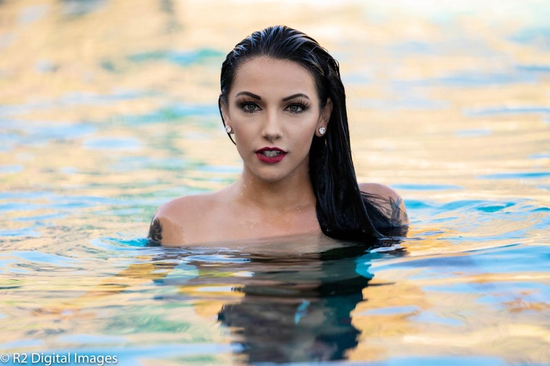 Female model photo shoot of Miss kiarra
