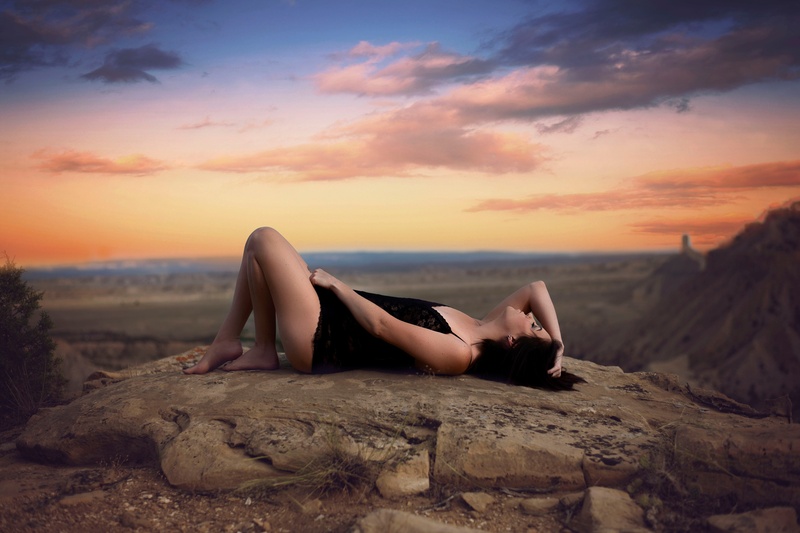 Female model photo shoot of LynnaeJade in Southeastern Utah