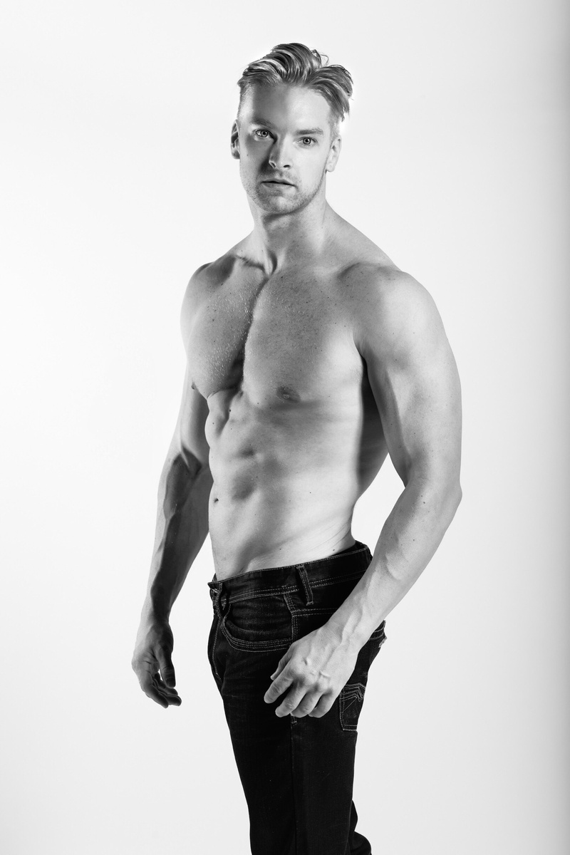 Male model photo shoot of Nicholas Kolasinski
