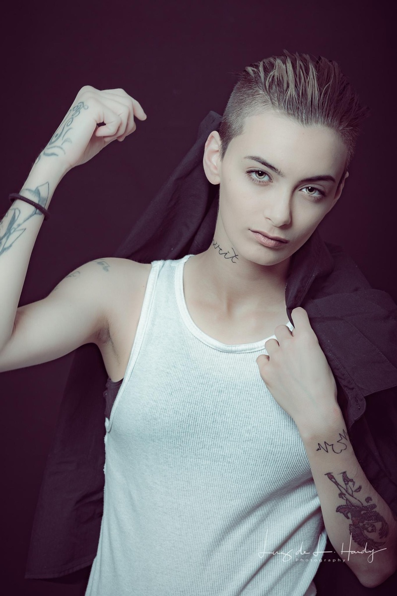 Female model photo shoot of _Kokopelli