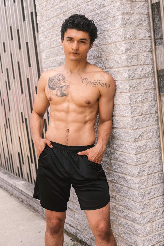 Male model photo shoot of DavidMartinez