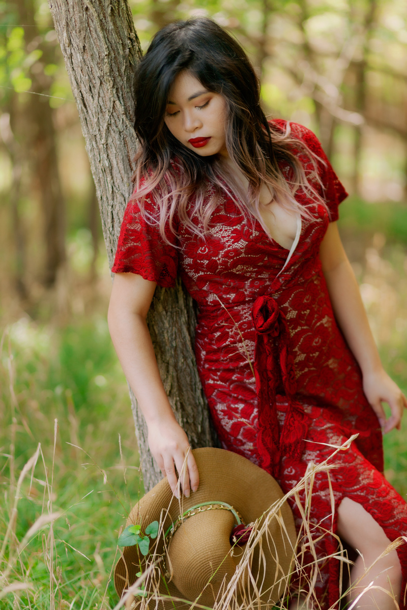 Female model photo shoot of Iris Greenwell Photography and Rain Vee in Lake Worth