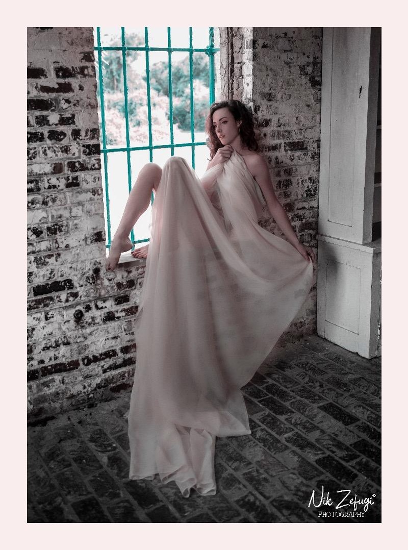Female model photo shoot of Ophelia Bloom