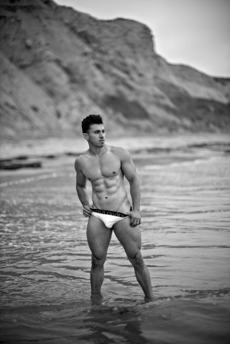 Male model photo shoot of irvinhsanchez in San Diego, CA