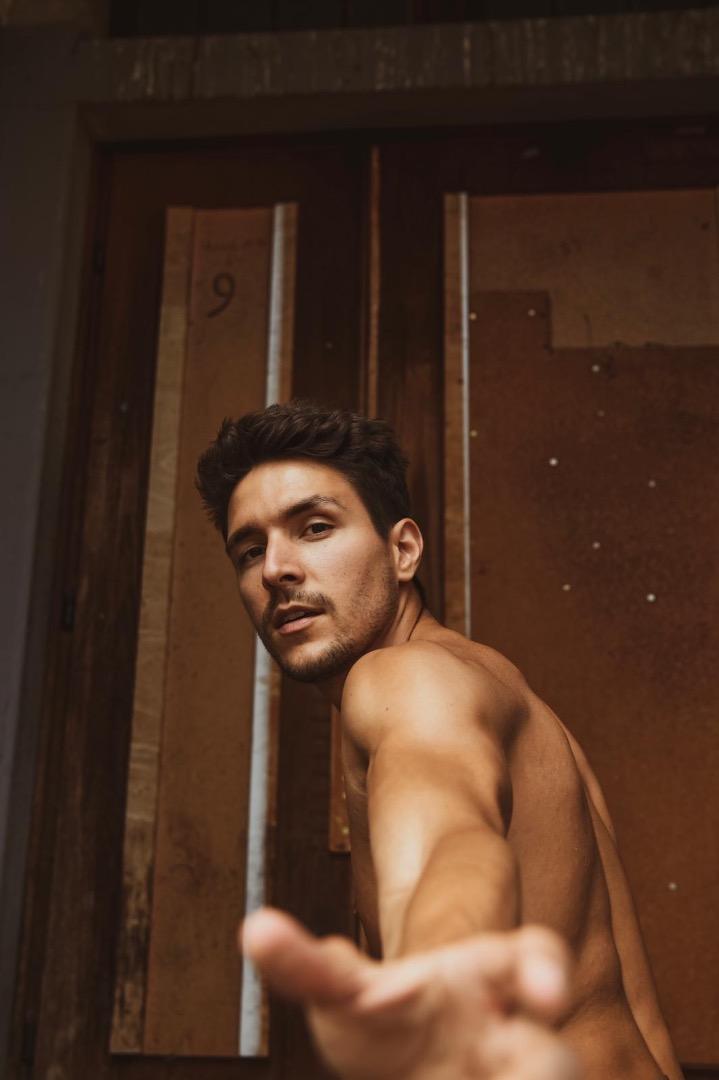 Male model photo shoot of Aleksandar Jankovic