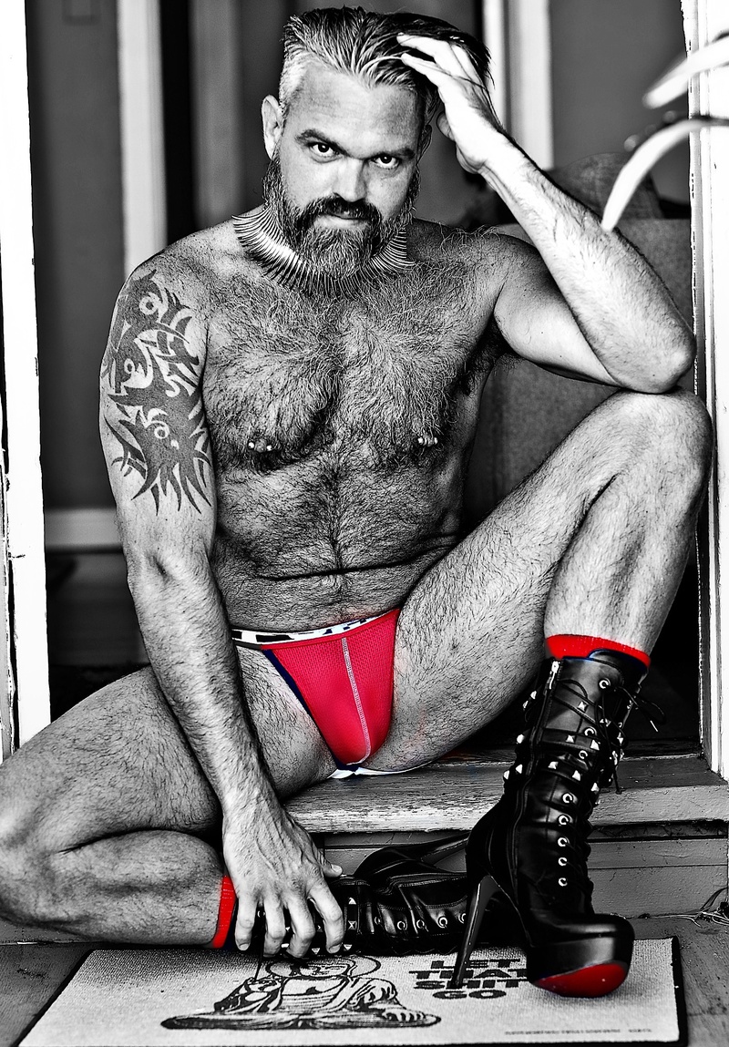 Male model photo shoot of Daddy Lance by Marklan Fleshman