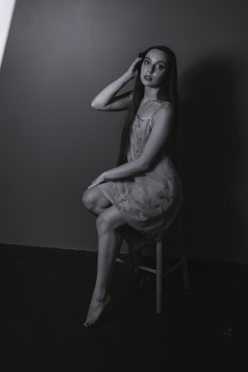 Female model photo shoot of Arianna Shapiro by akron photography