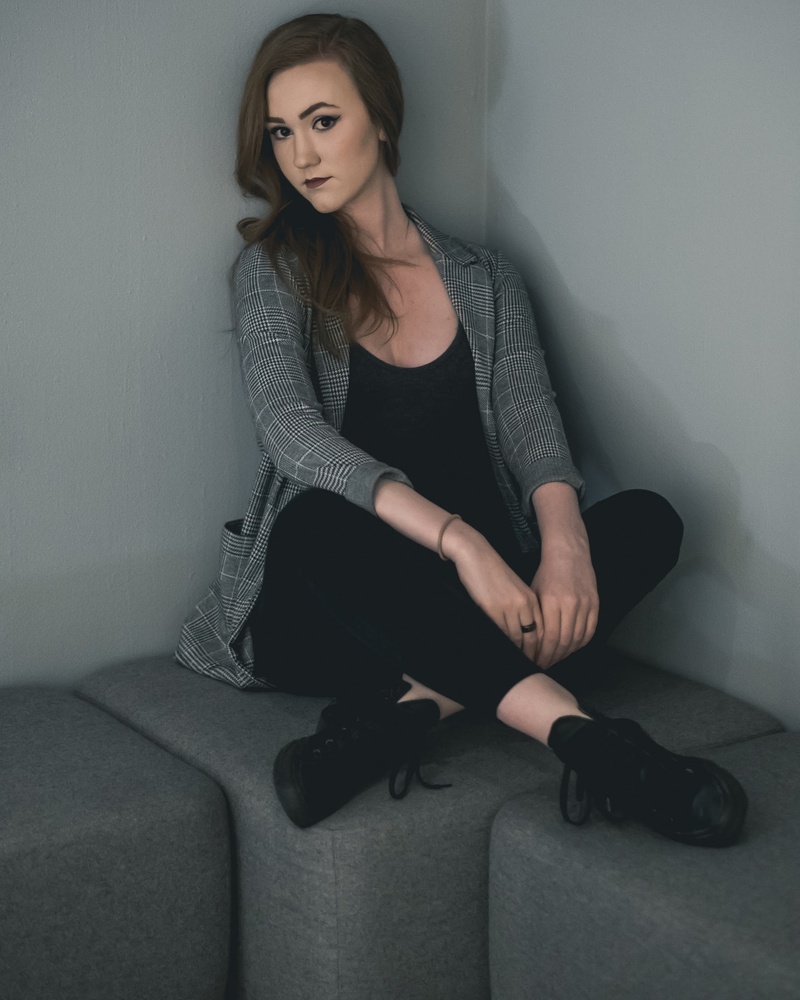 Female model photo shoot of Allison Harmon