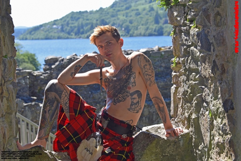 Male model photo shoot of megaphotography in Kilchurn Castle