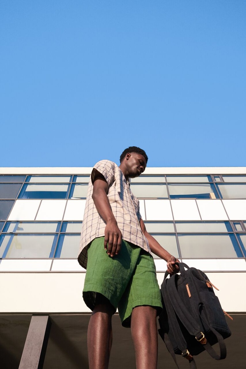 Male model photo shoot of Emmanuel Boateng